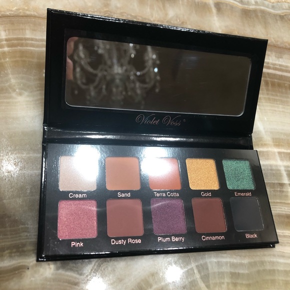 Makeup bundle 🎨 - Picture 3 of 6